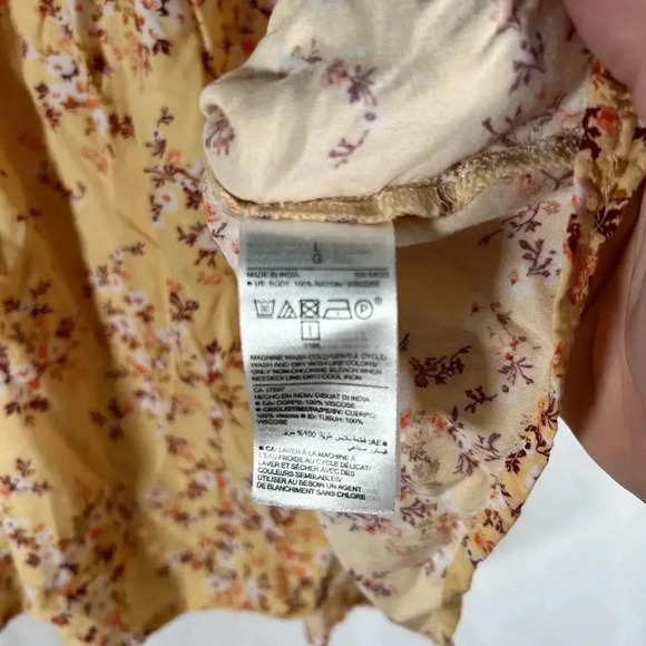 Old Navy Skirt Womens Large Yellow Floral Pull On Elastic Waist - Picture 6 of 7